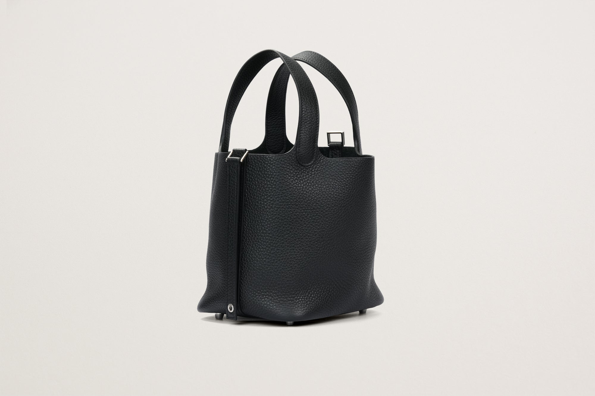 HERMES ピコタンロック18 黒 – GINZA SATAKE