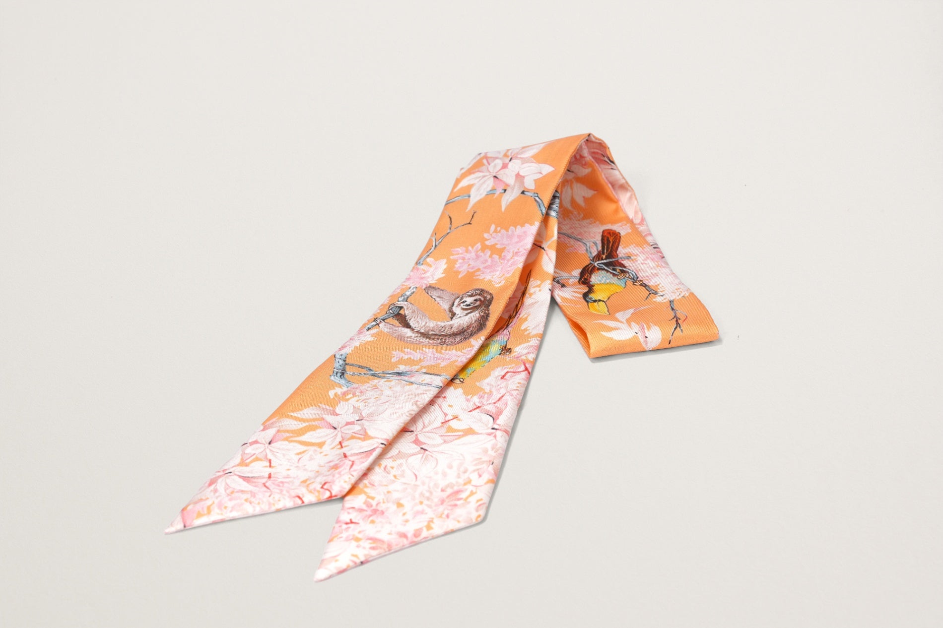 HERMES ツイリー《赤道直下》 – GINZA SATAKE