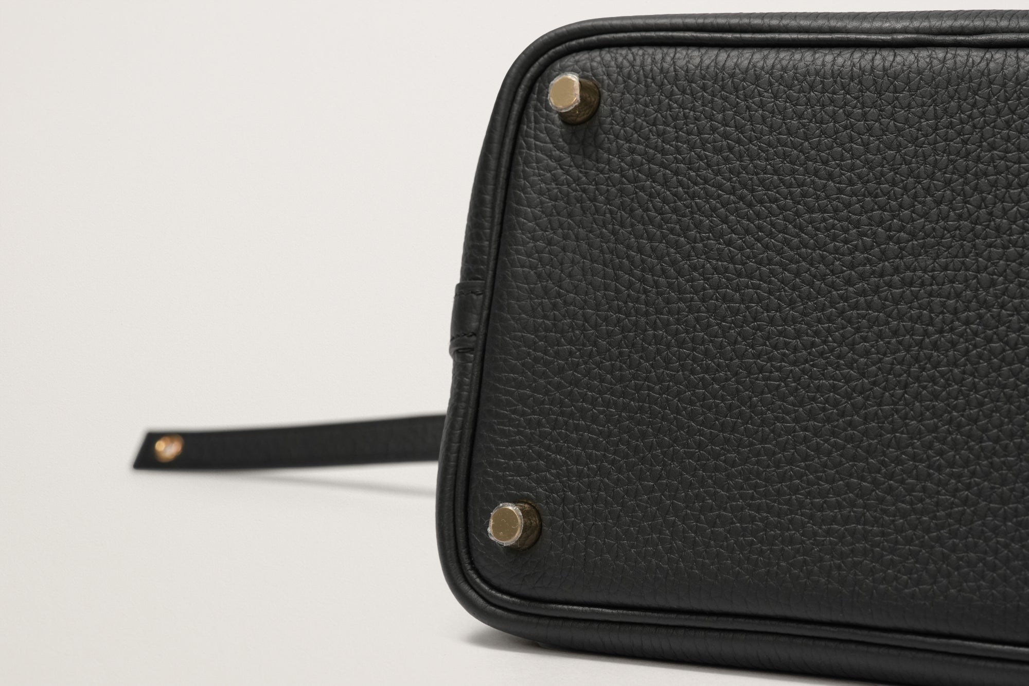 HERMES ピコタンロック18 黒