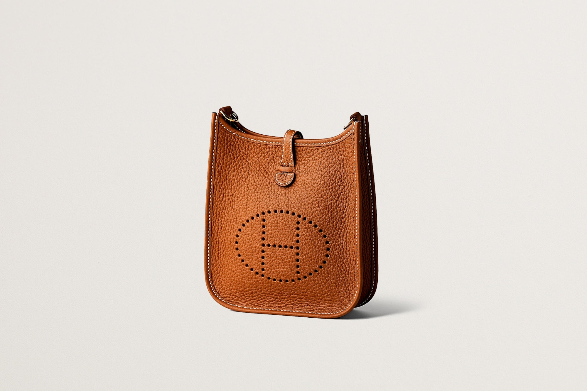 HERMES エヴリン アマゾーヌ16 ゴールド