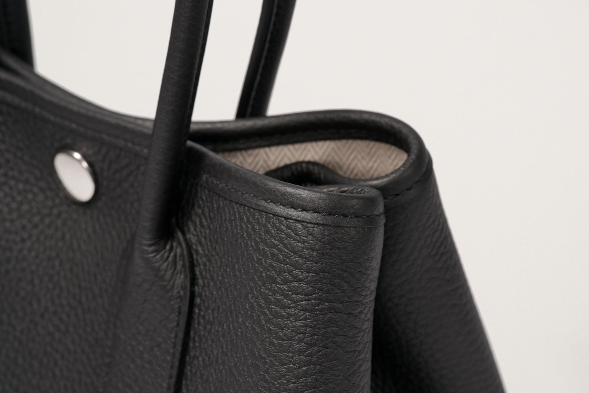 HERMES ネオ・ガーデン23 黒