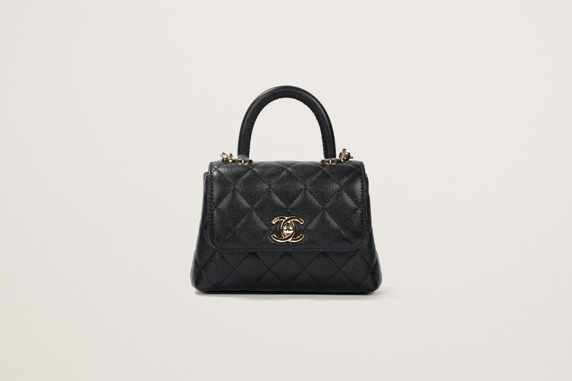 CHANEL マトラッセ ミニミニ ココハンドル チェーンショルダーバッグ