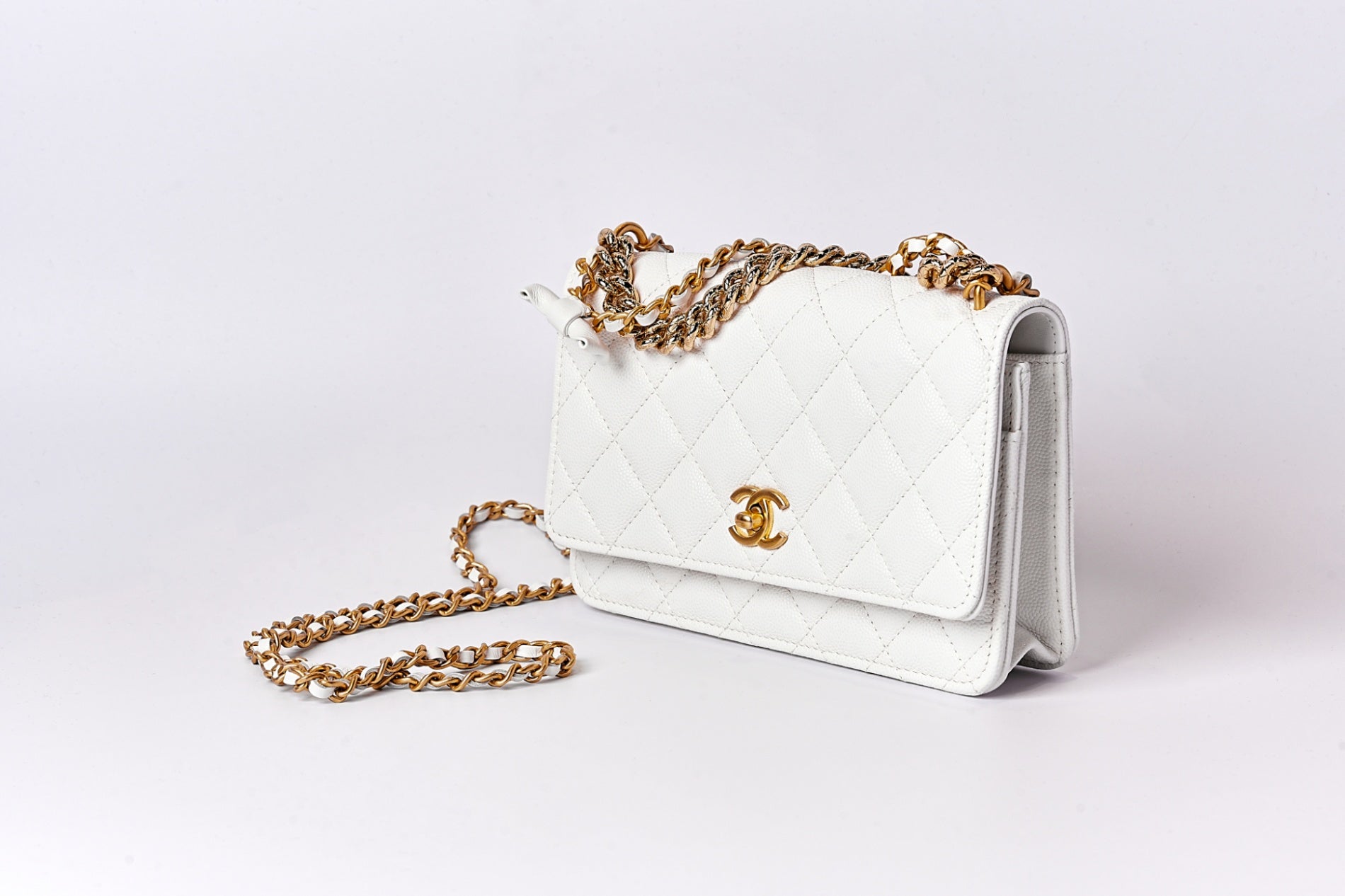 CHANEL チェーンウォレット