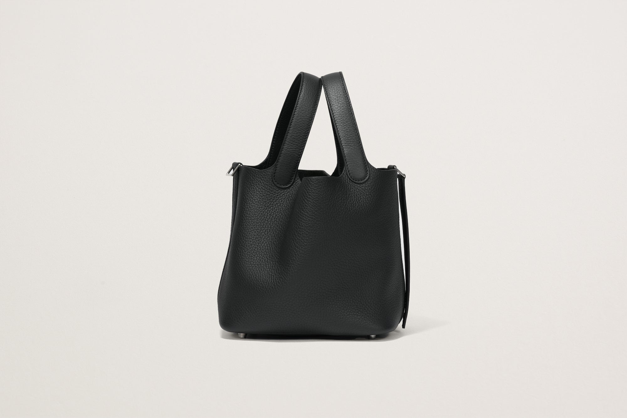 HERMES ピコタンロック18 黒