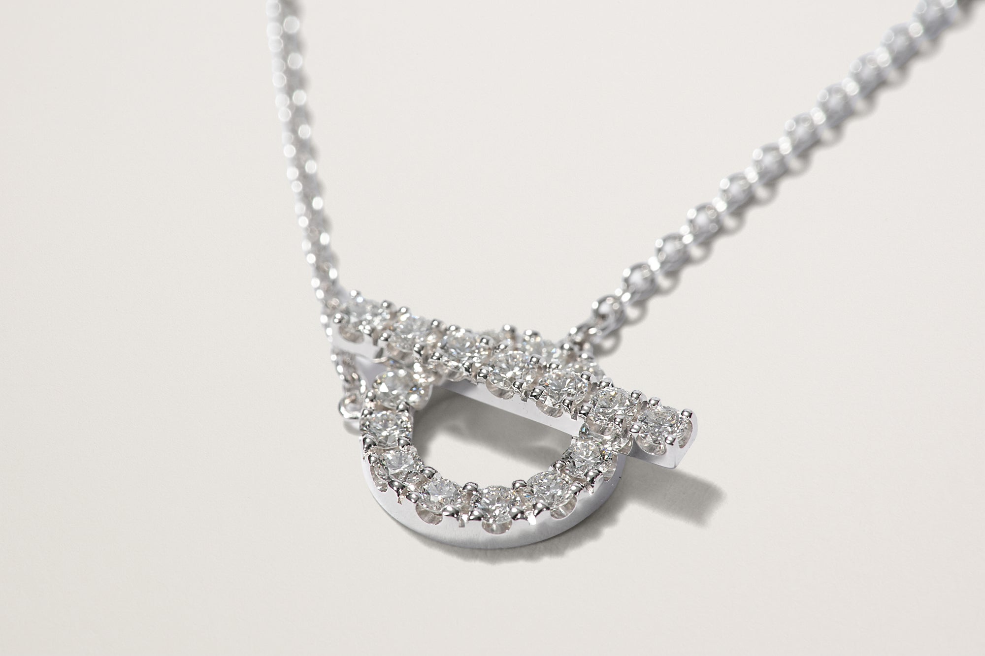 HERMES ネックレス ペンダント 《フィネス》 – GINZA SATAKE