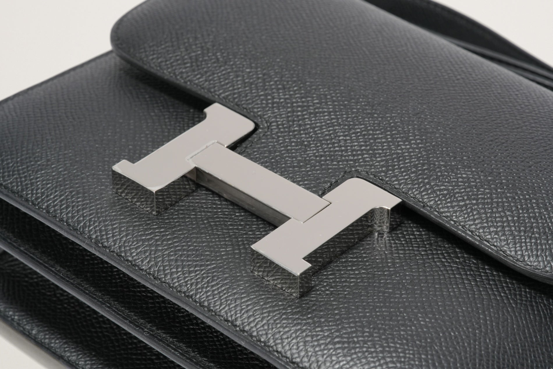 HERMES コンスタンスミニ 黒