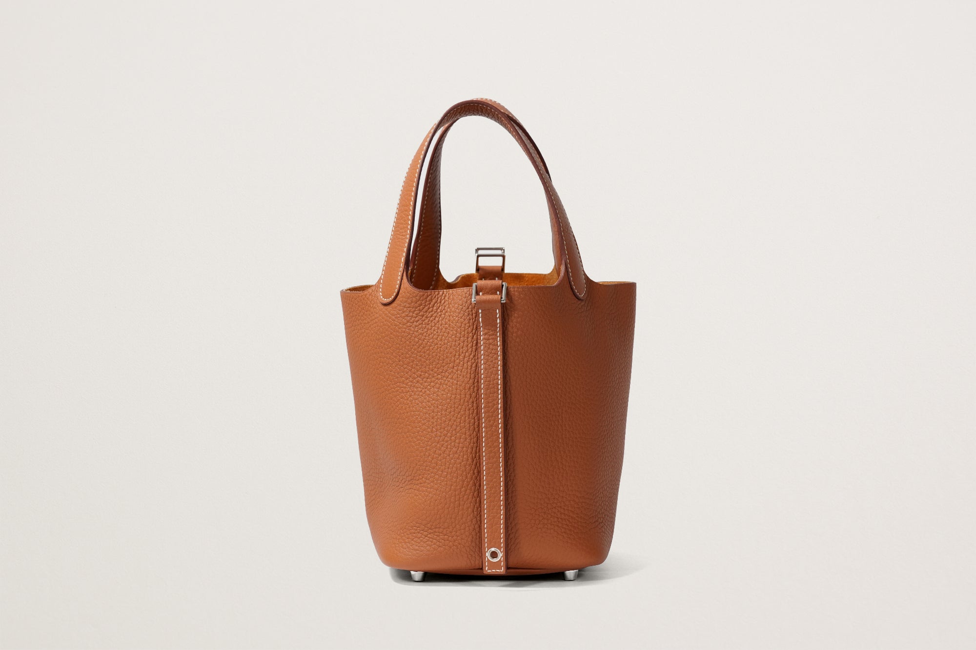 soko様　希少品　ユッタニューマン　ハラコ素材HERMES 7D soko様 希少品 ユッタニューマン ハラコ素材HERMES 7D - メルカリ