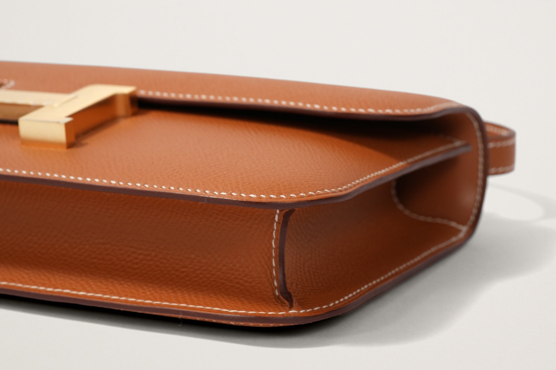 HERMES コンスタンスエラン ゴールド