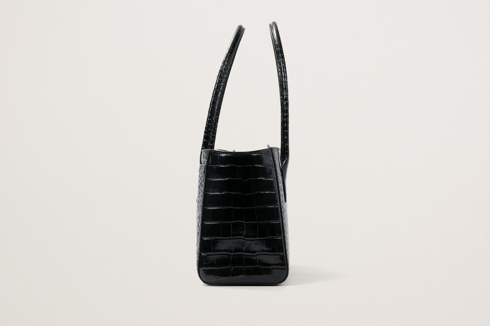 CHANEL スモール ショッピング バッグ – GINZA SATAKE