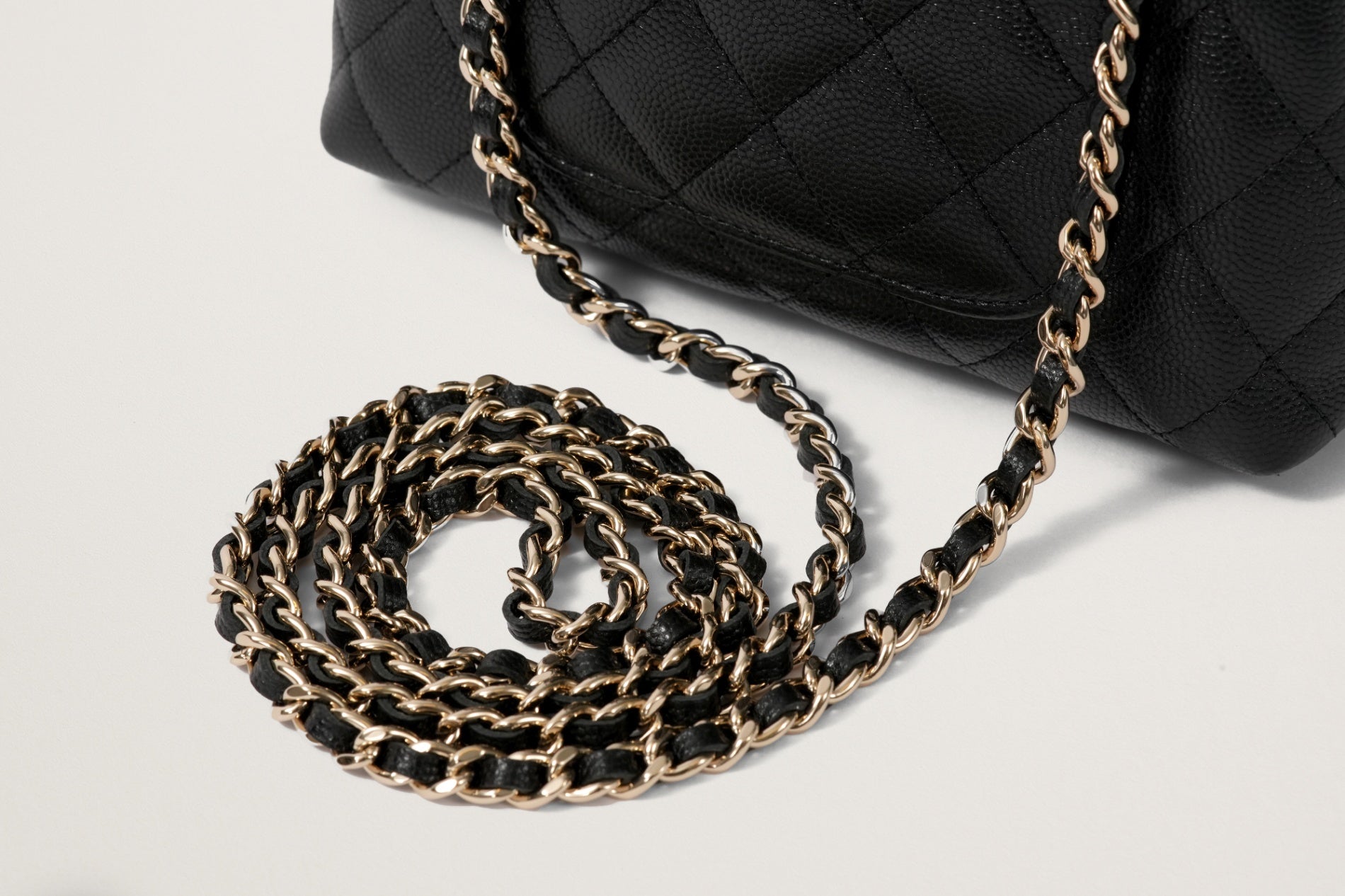 CHANEL ココハンドルマトラッセバッグ