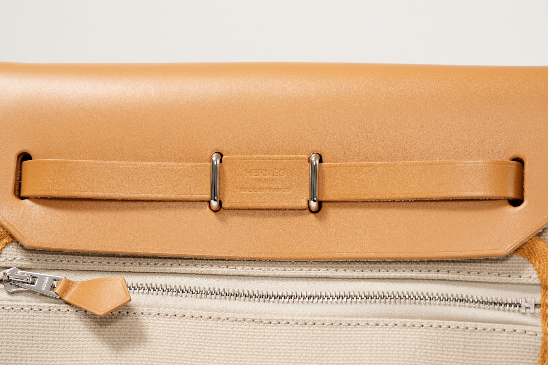 HERMES エールバッグミニ ナチュラルサブレ/ベトン