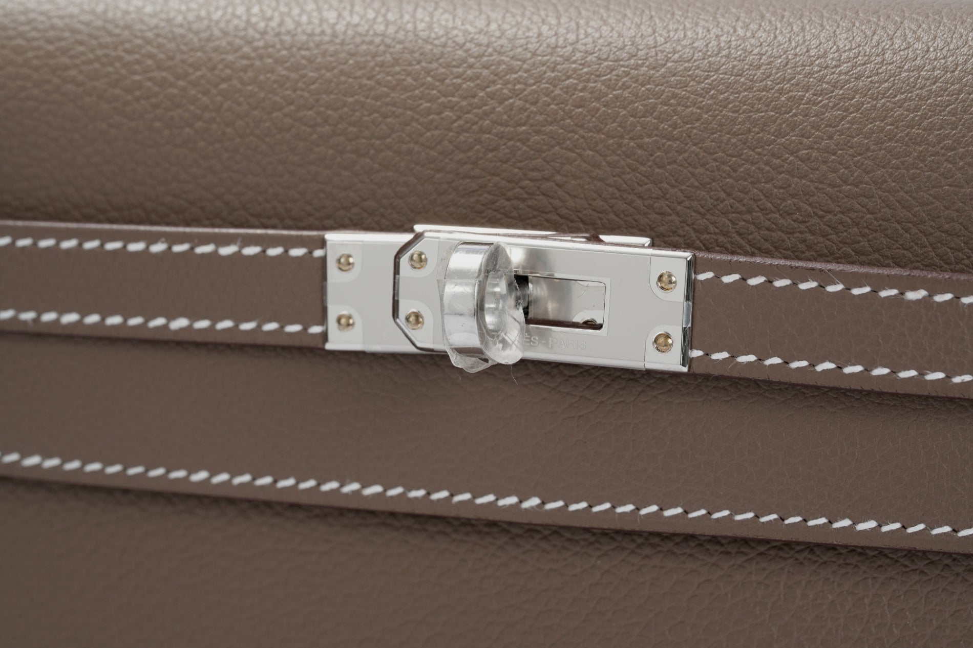 HERMES ケリーダンス エトゥープ