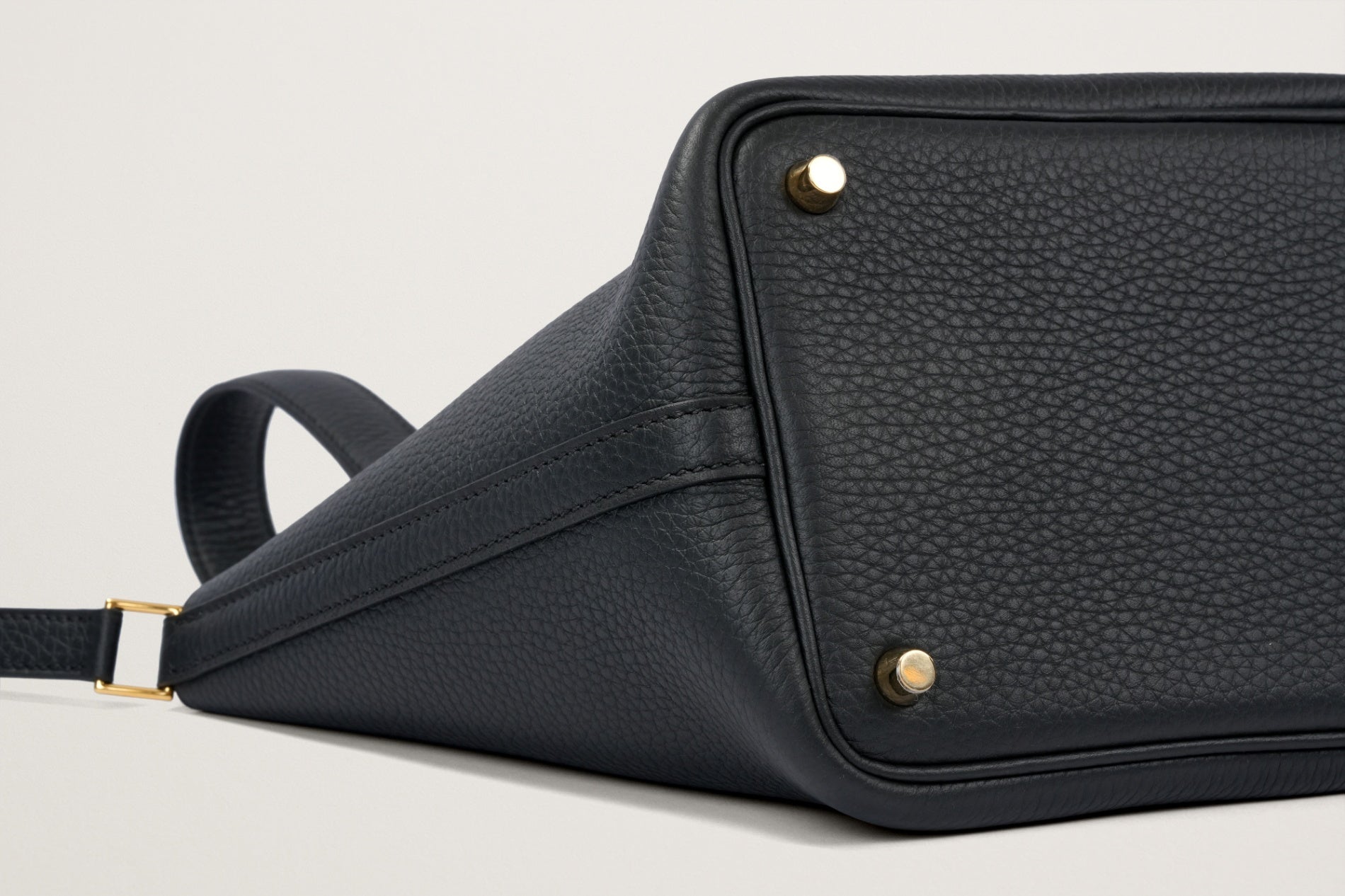 HERMES ピコタンロック18 黒