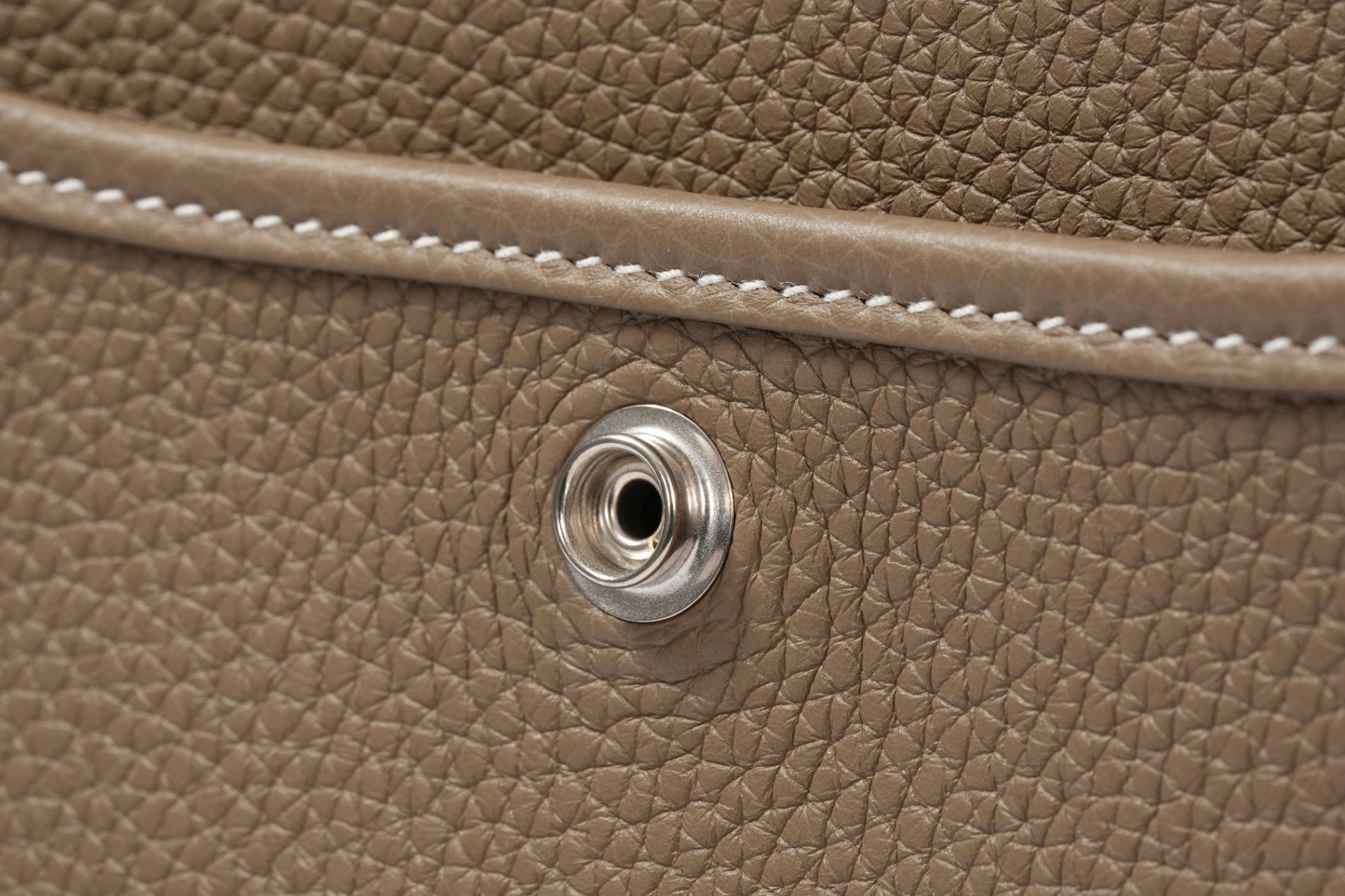 HERMES エヴリン23 エトゥープ