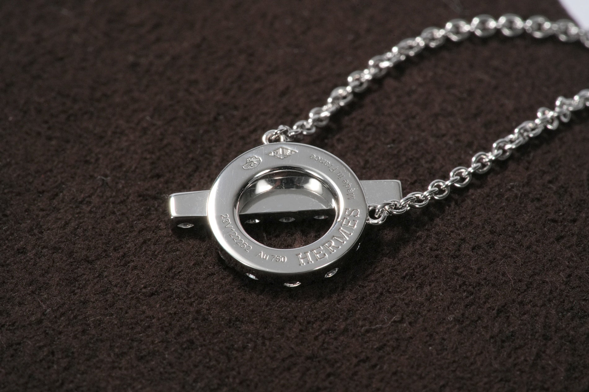 HERMES ネックレス ペンダント 《フィネス》 – GINZA SATAKE