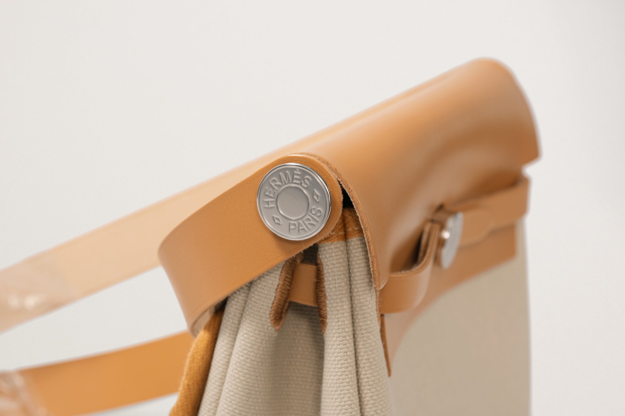 HERMES エールバッグミニ ナチュラルサブレ/ベトン