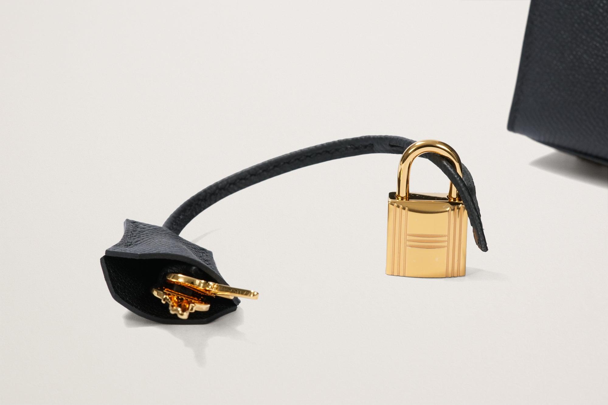 HERMES ケリー25 黒