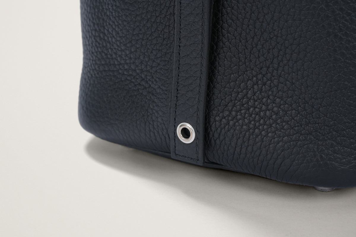 HERMES ピコタンロック18 黒
