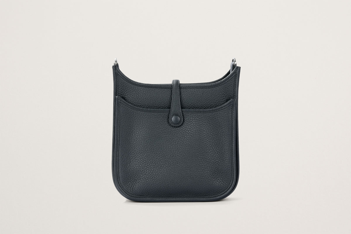 HERMES エヴリン23 黒