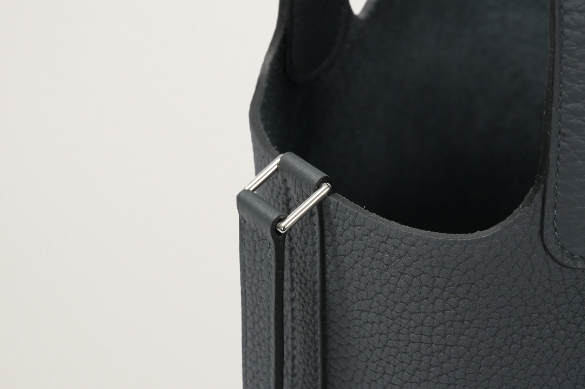 HERMES ピコタンロック18 グリミスティ