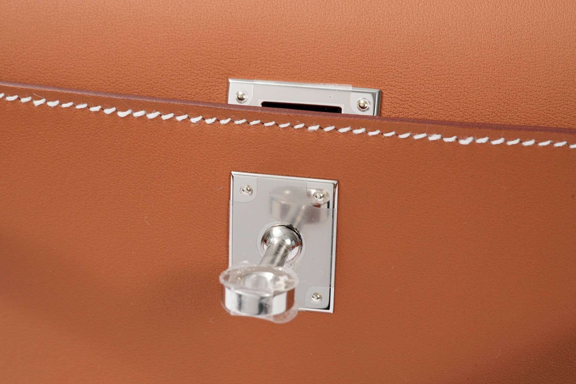 HERMES ポシェットケリー ゴールド