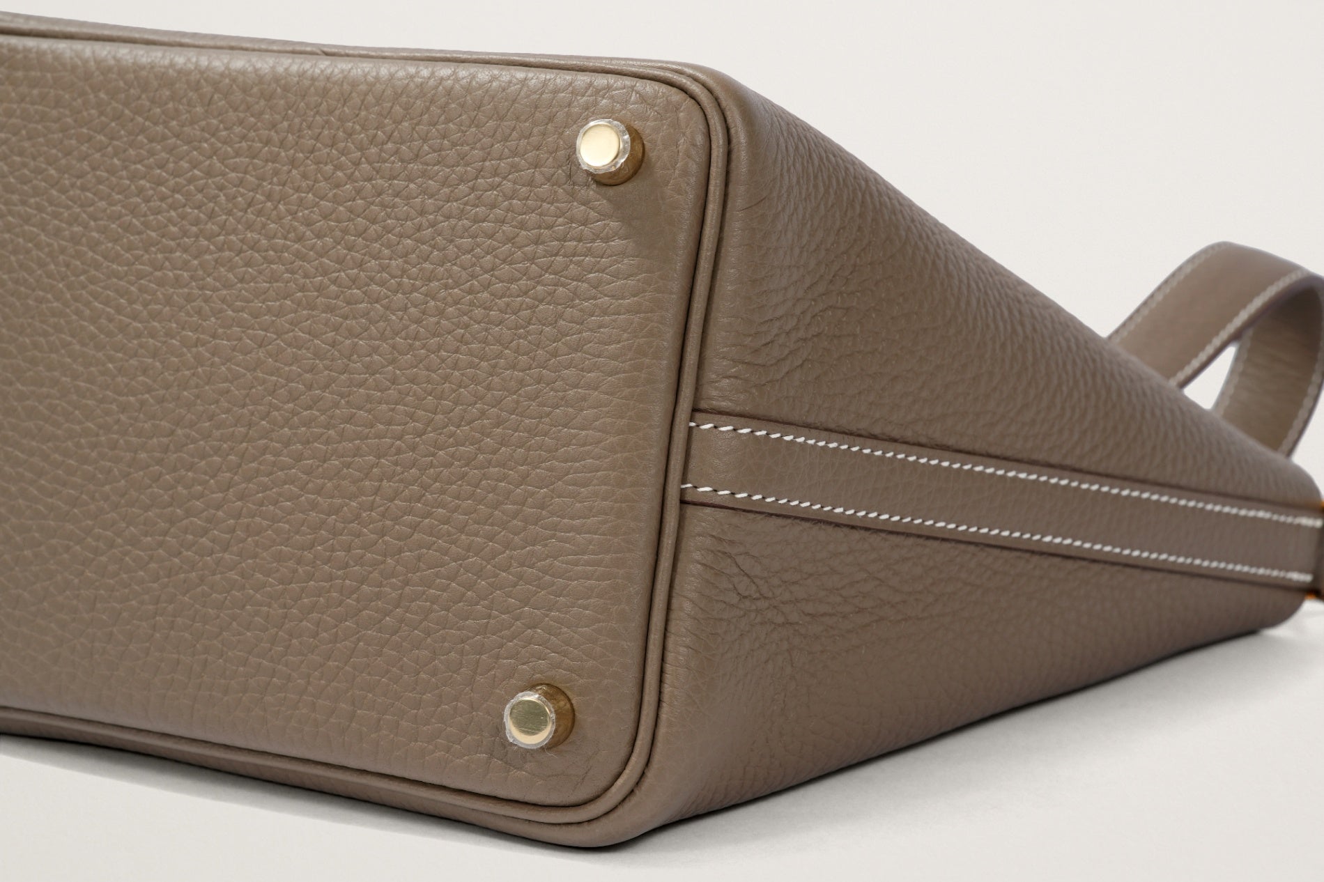 HERMES ピコタンロック18 エトゥープ
