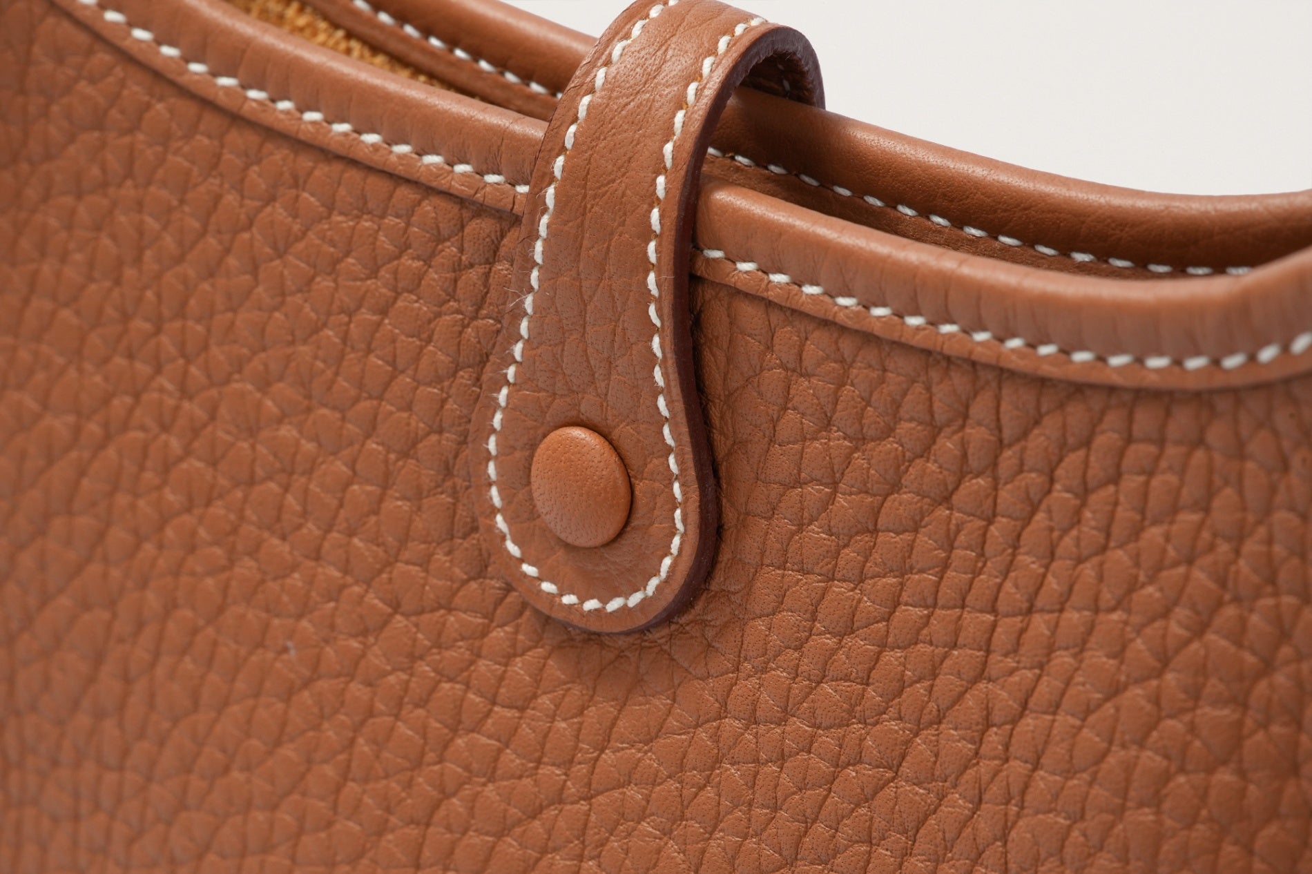 HERMES エヴリン アマゾーヌ16 ゴールド