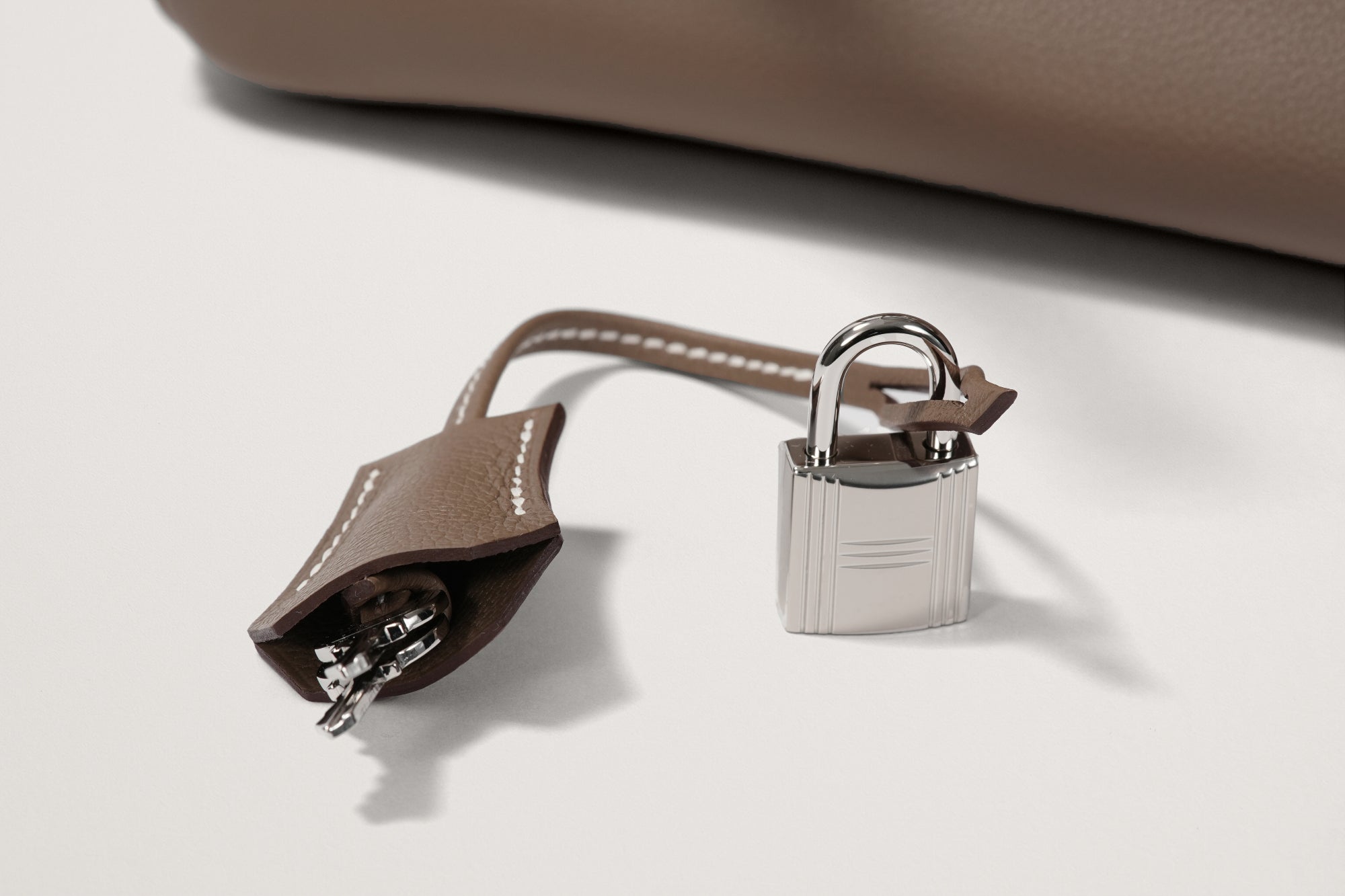 HERMES ショルダーバーキン29 エトゥープ