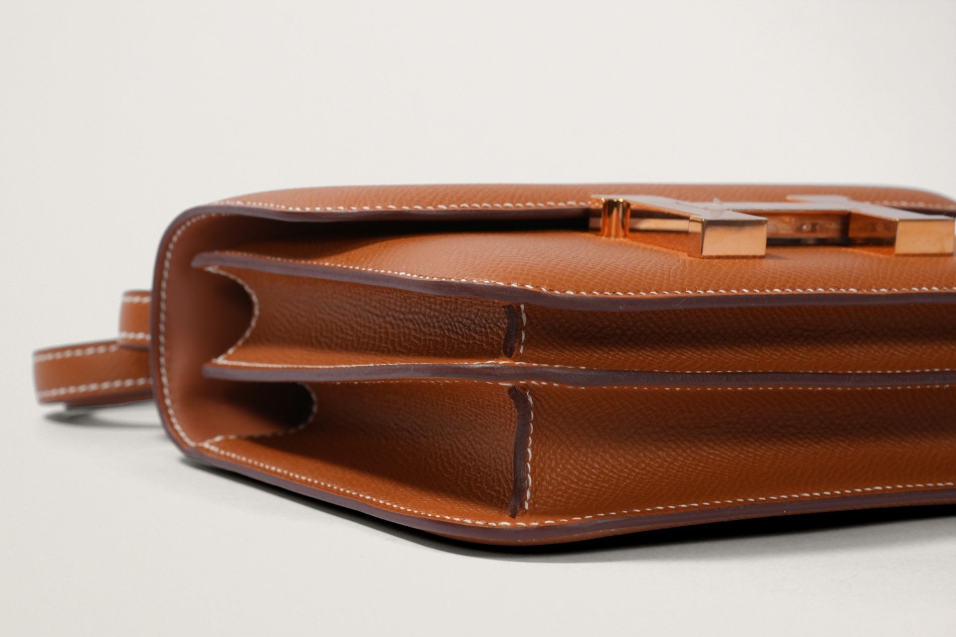 HERMES コンスタンスⅢ ミニ ゴールド