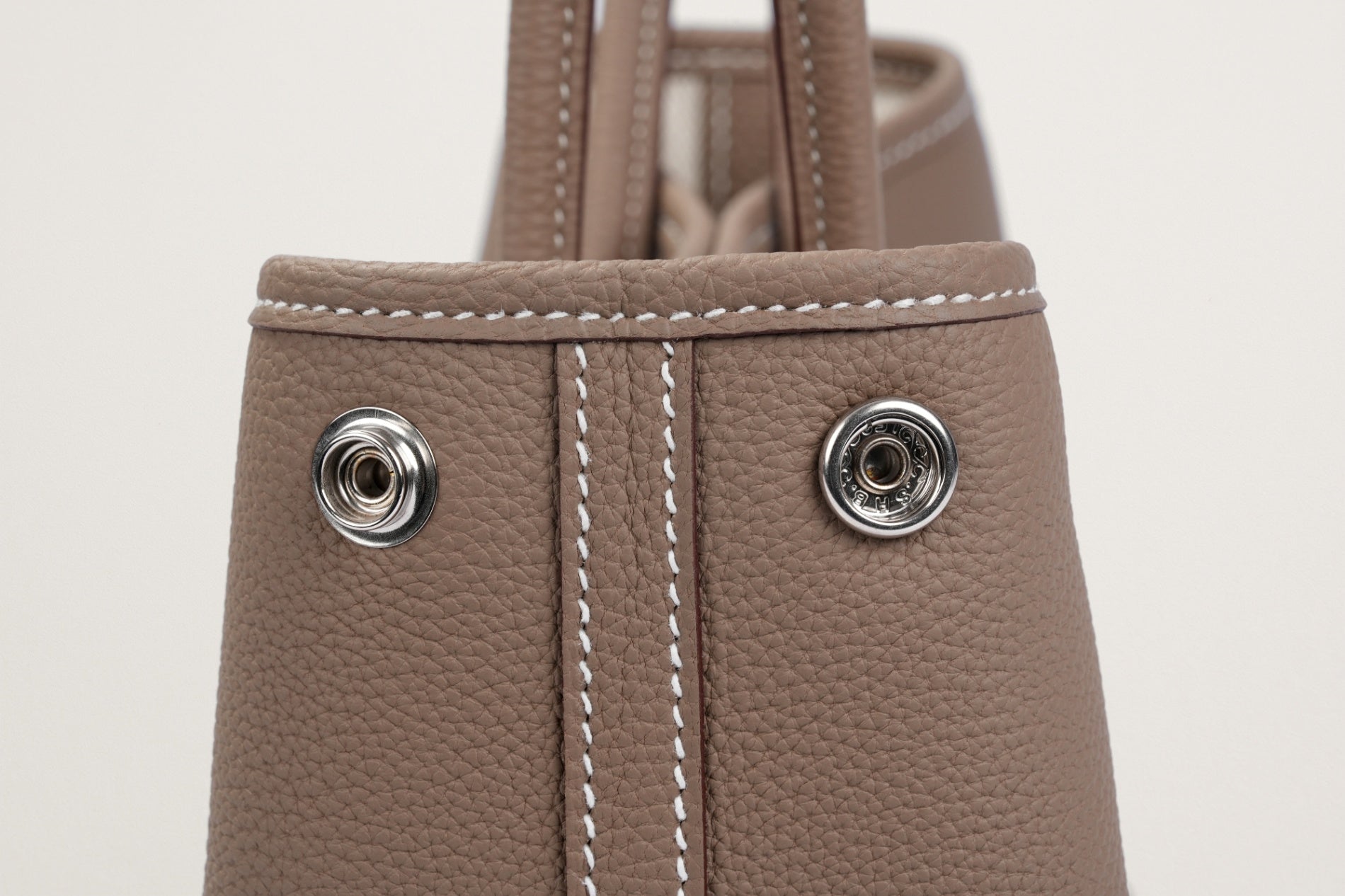 HERMES ネオ・ガーデン23 エトゥープ