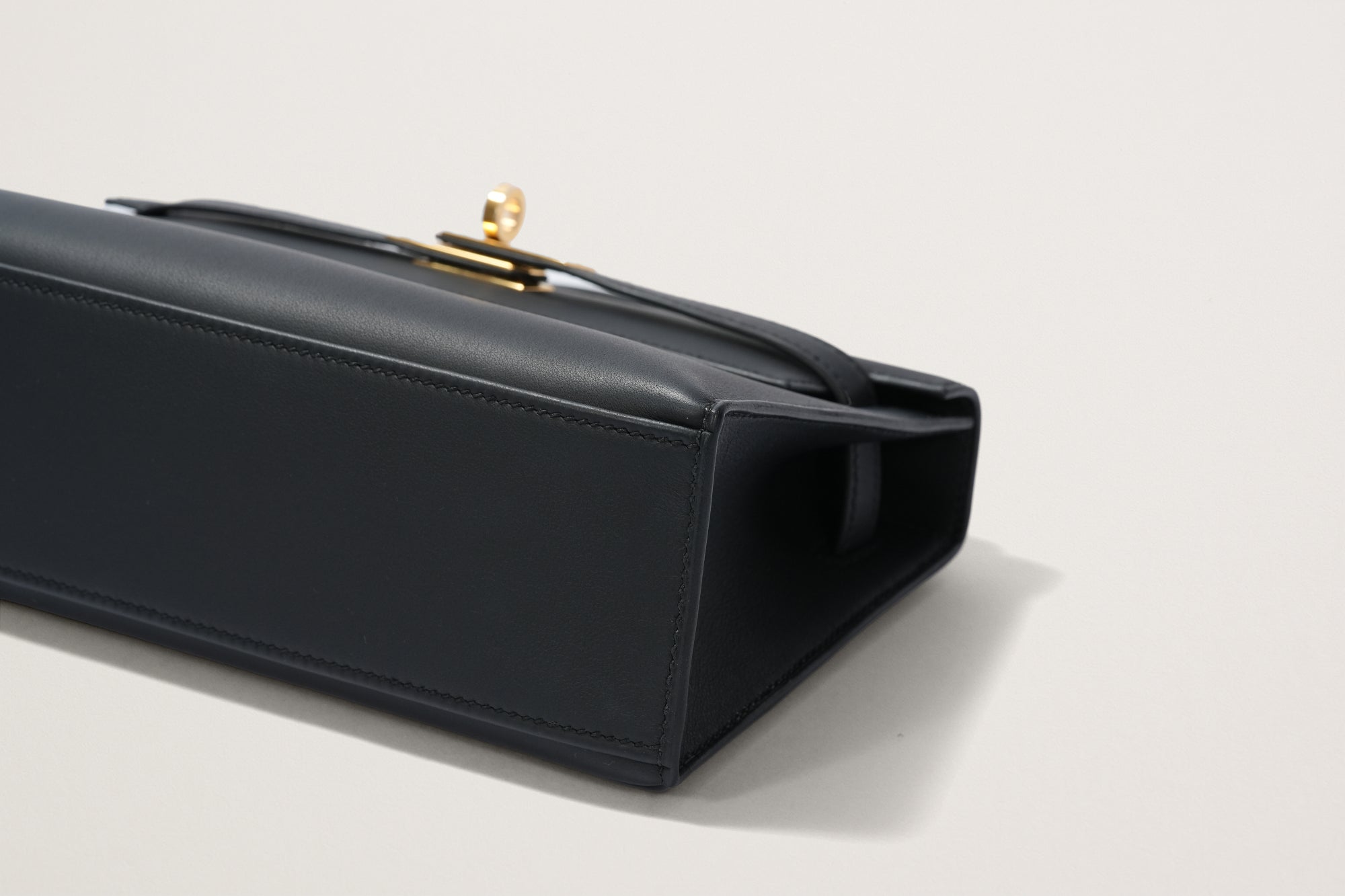 HERMES ポシェットケリー 黒 – GINZA SATAKE