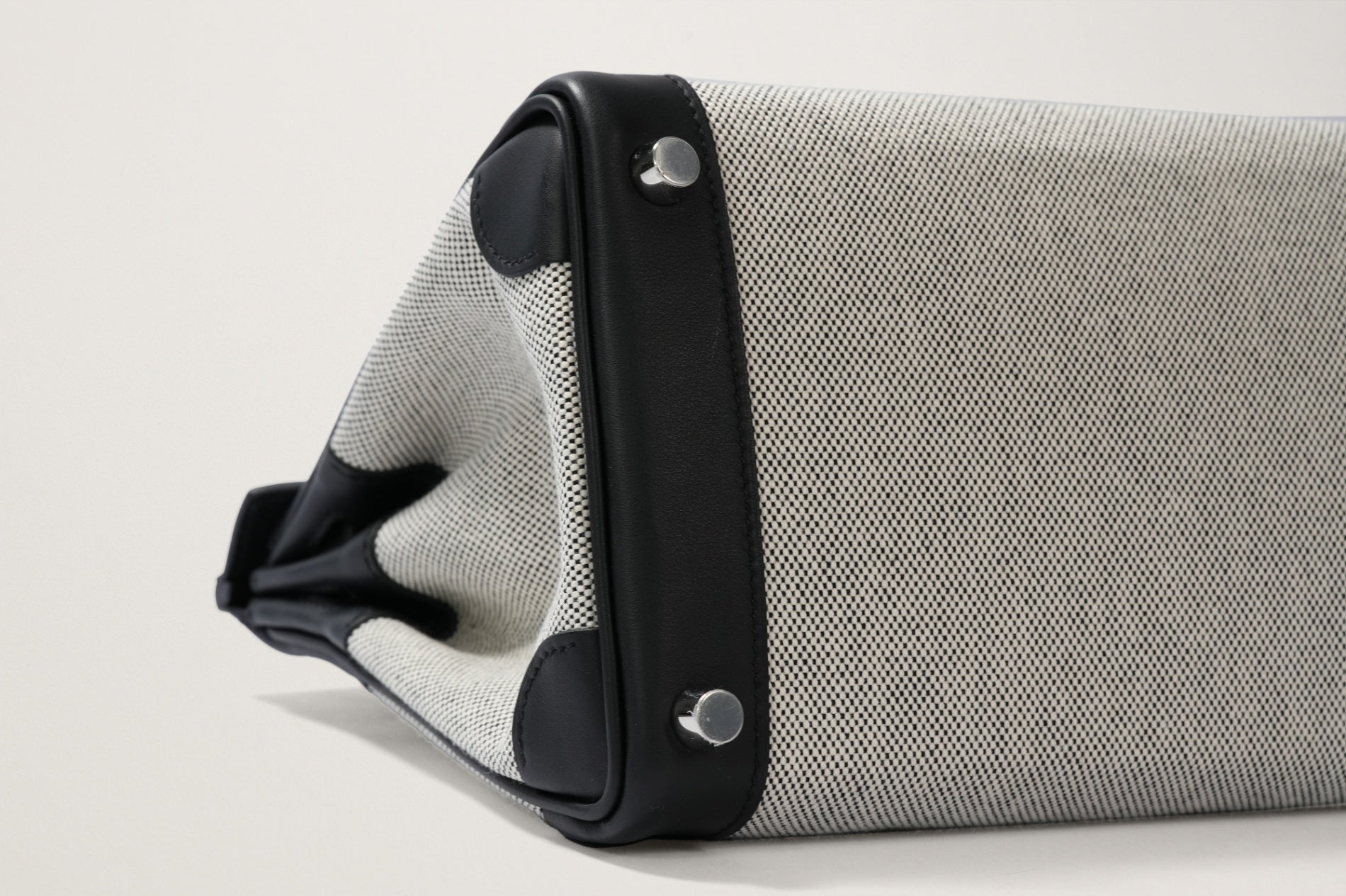 HERMES バーキン25 黒/エクリュ