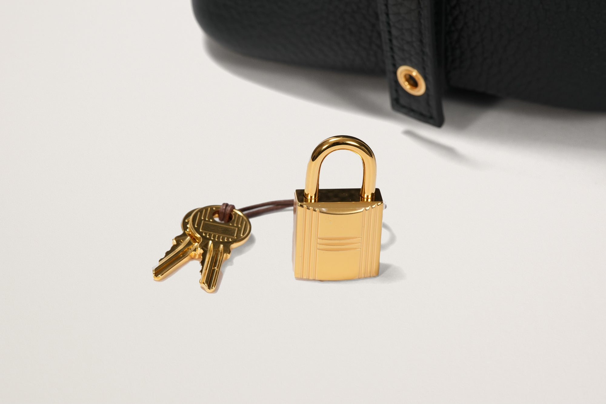 HERMES ピコタンロック18 黒