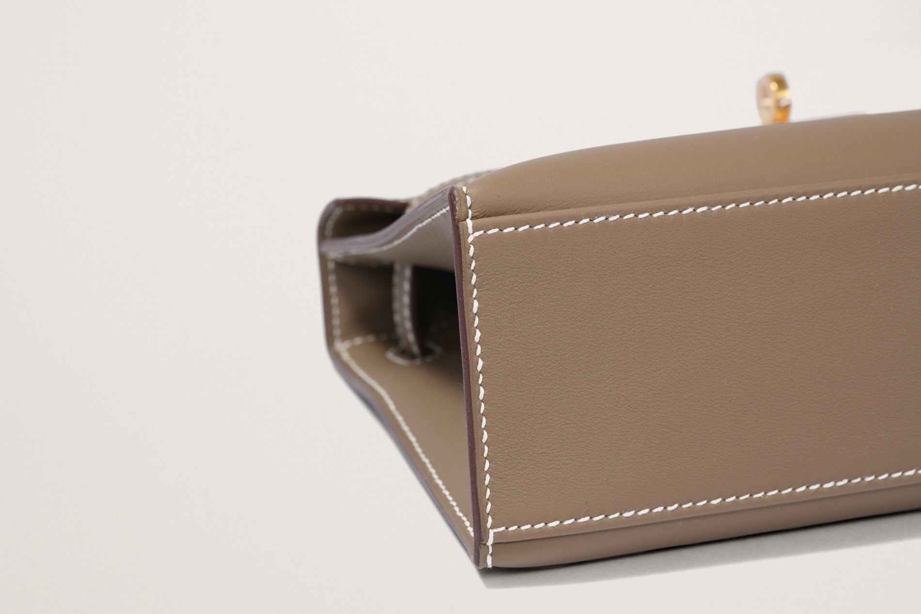 HERMES ポシェットケリー エトゥープ