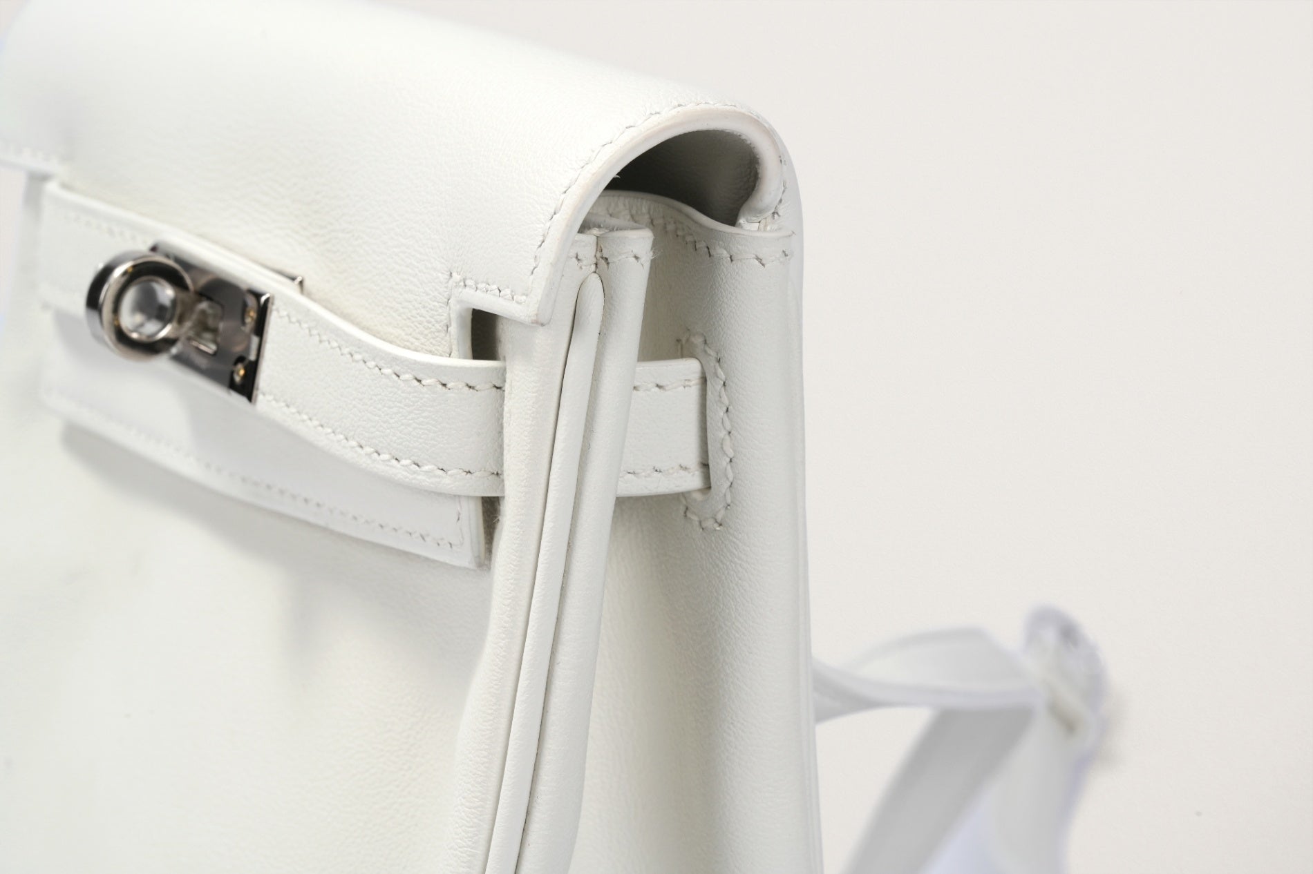 HERMES ケリージャンプ ニューホワイト