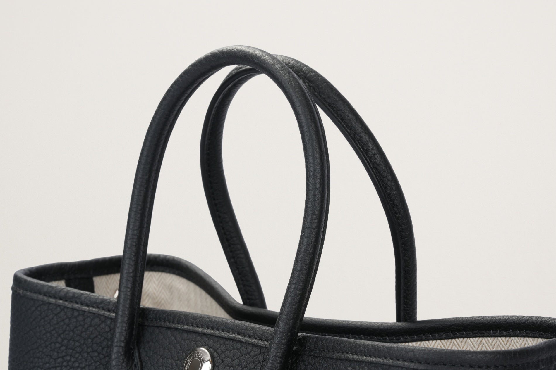 HERMES ネオ・ガーデン23 黒