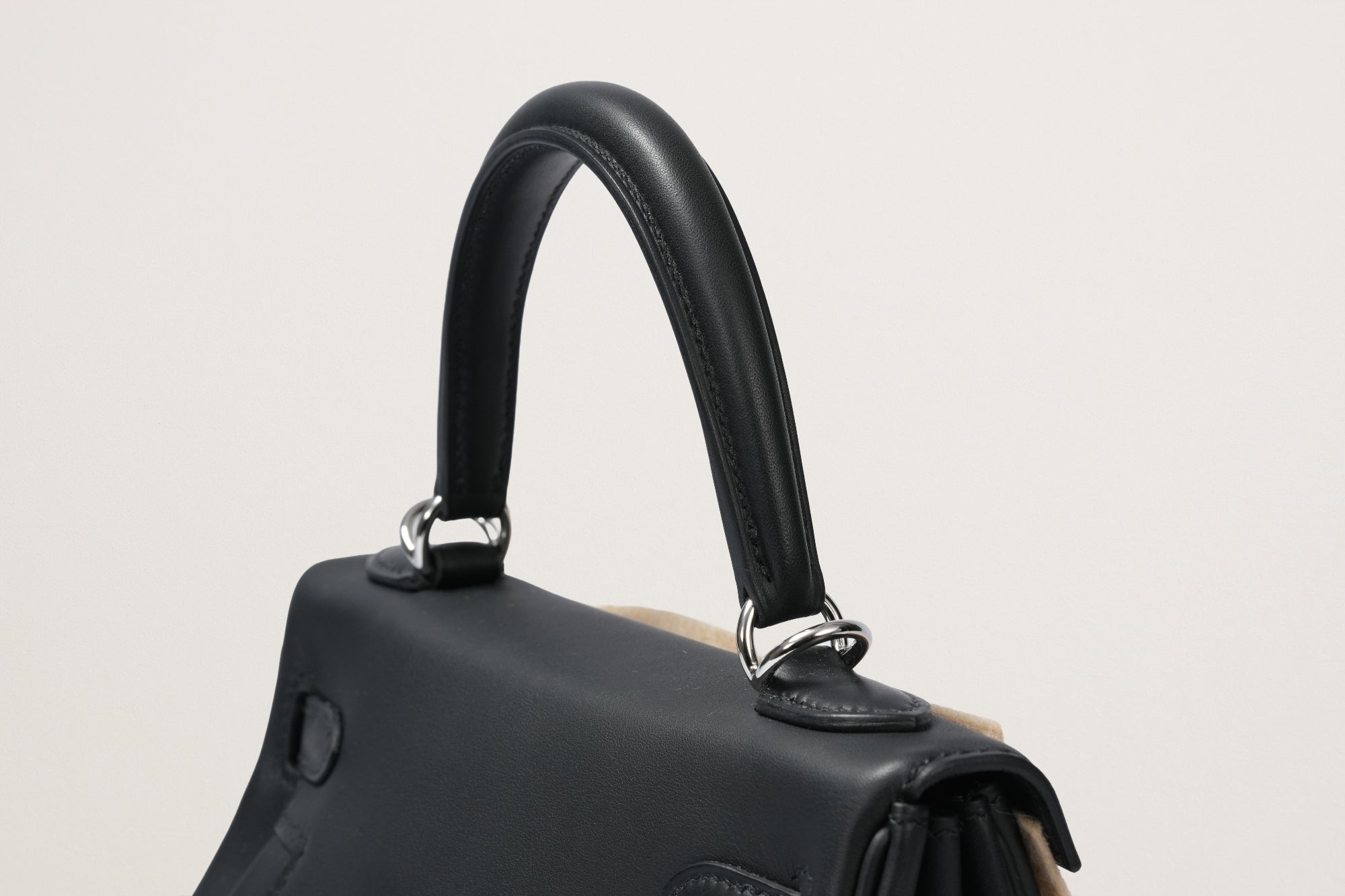 HERMES ケリー25 カラーマティック 内縫い 黒