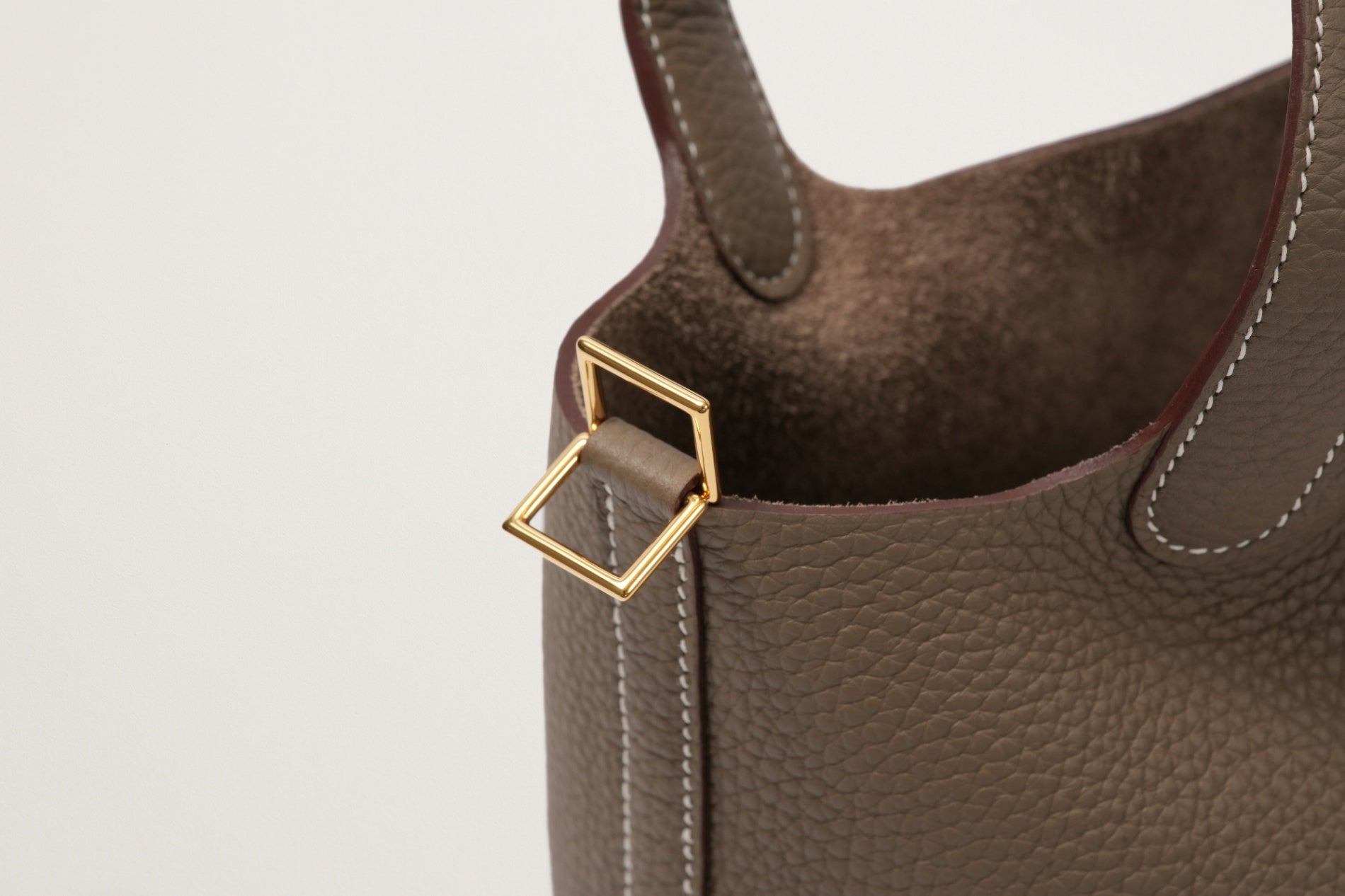 HERMES ピコタンロック18