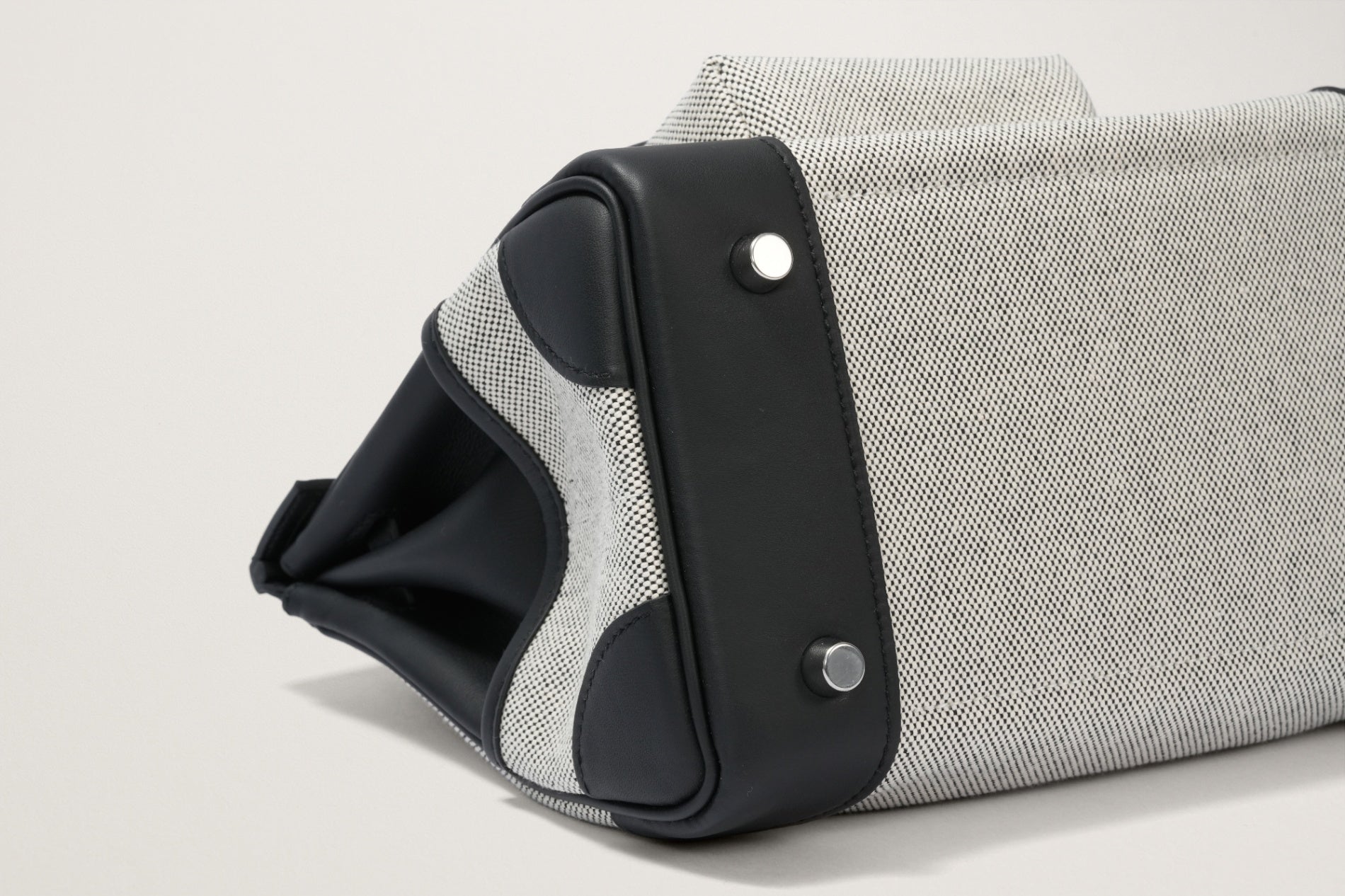 HERMES バーキン25 カーゴ 黒/エクリュ