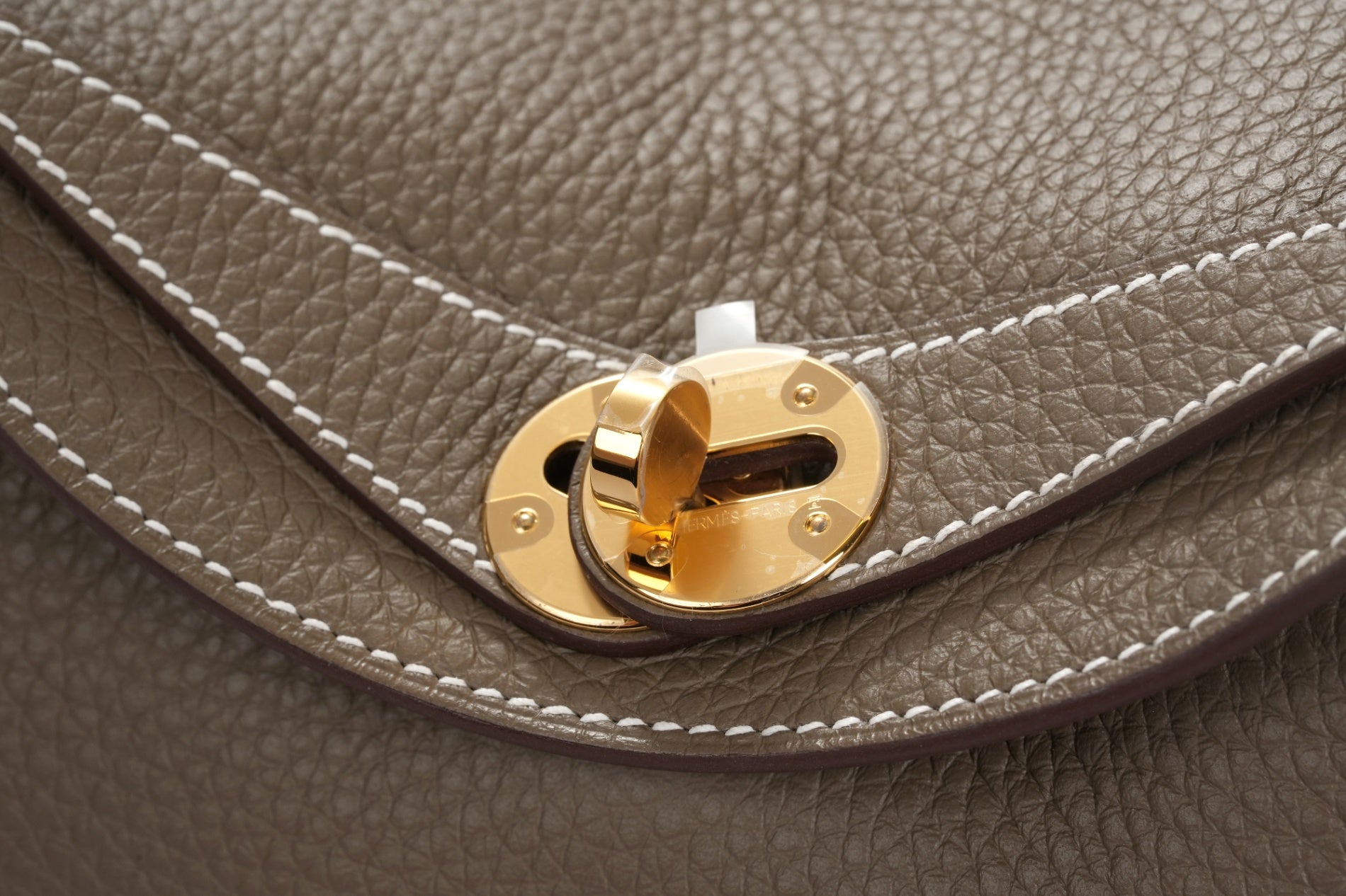 HERMES リンディ26 エトゥープ