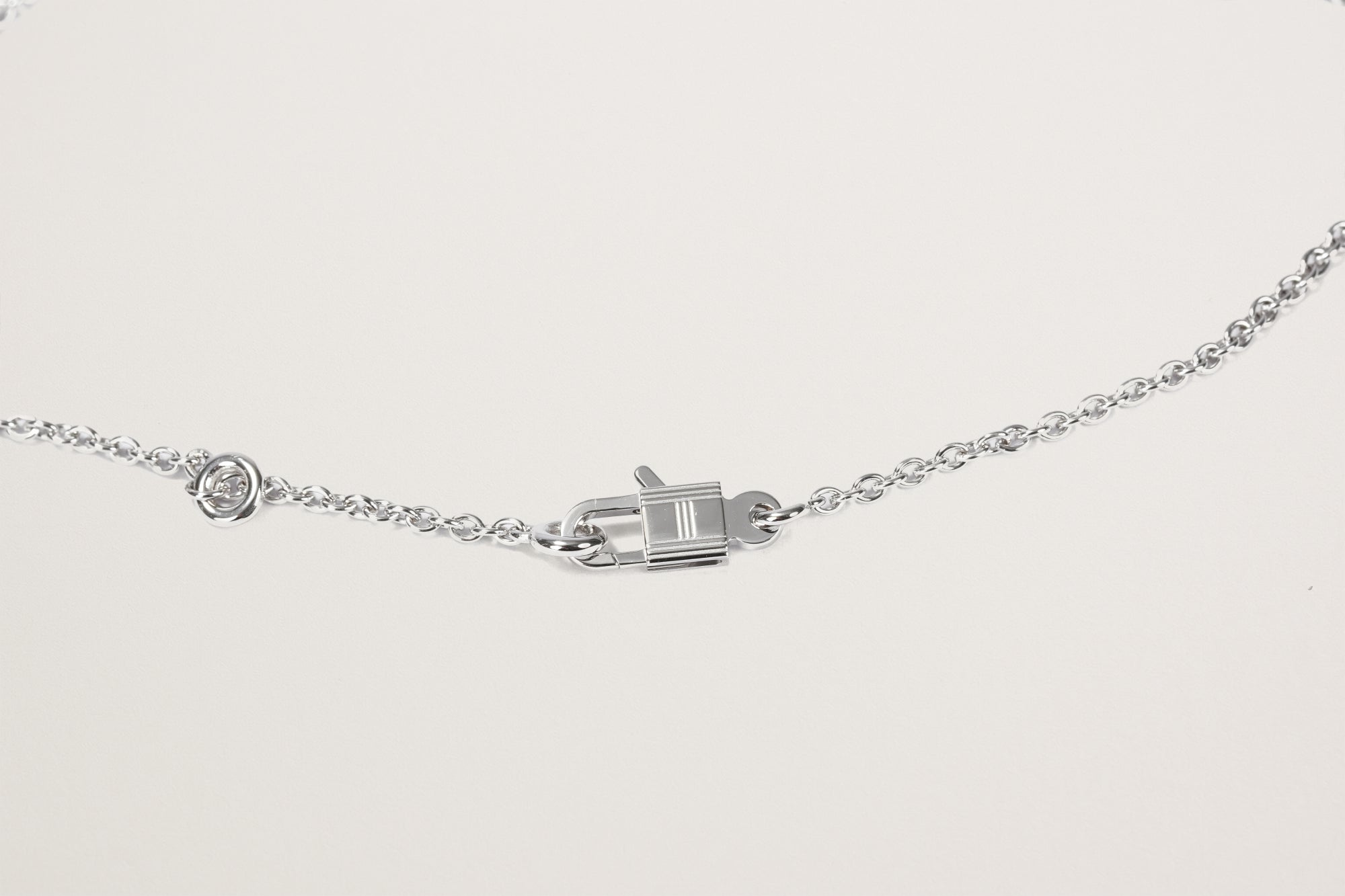 HERMES K18WG アミュレット コンスタンス ダイヤモンドネックレス