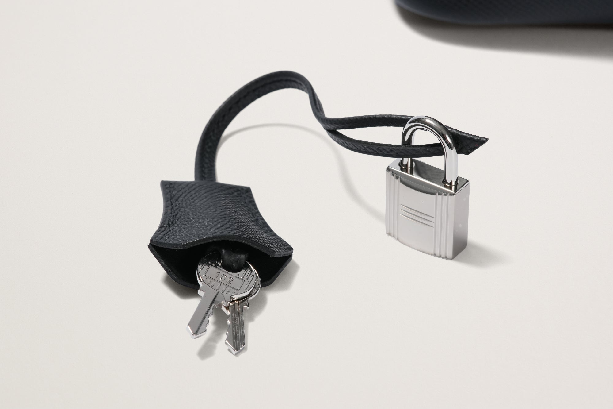 エルメス　鍵 HERMES ボリード1923 25 黒 – GINZA SATAKE