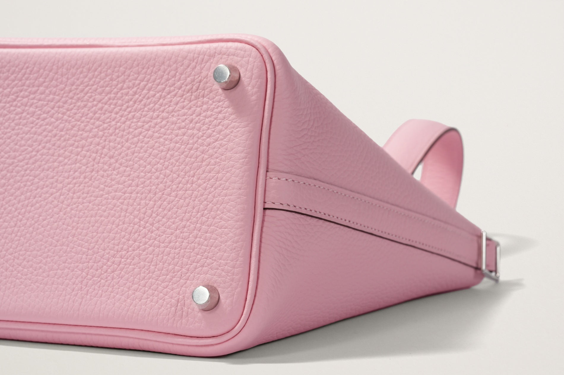 HERMES ピコタンロック18 ローズサクラ