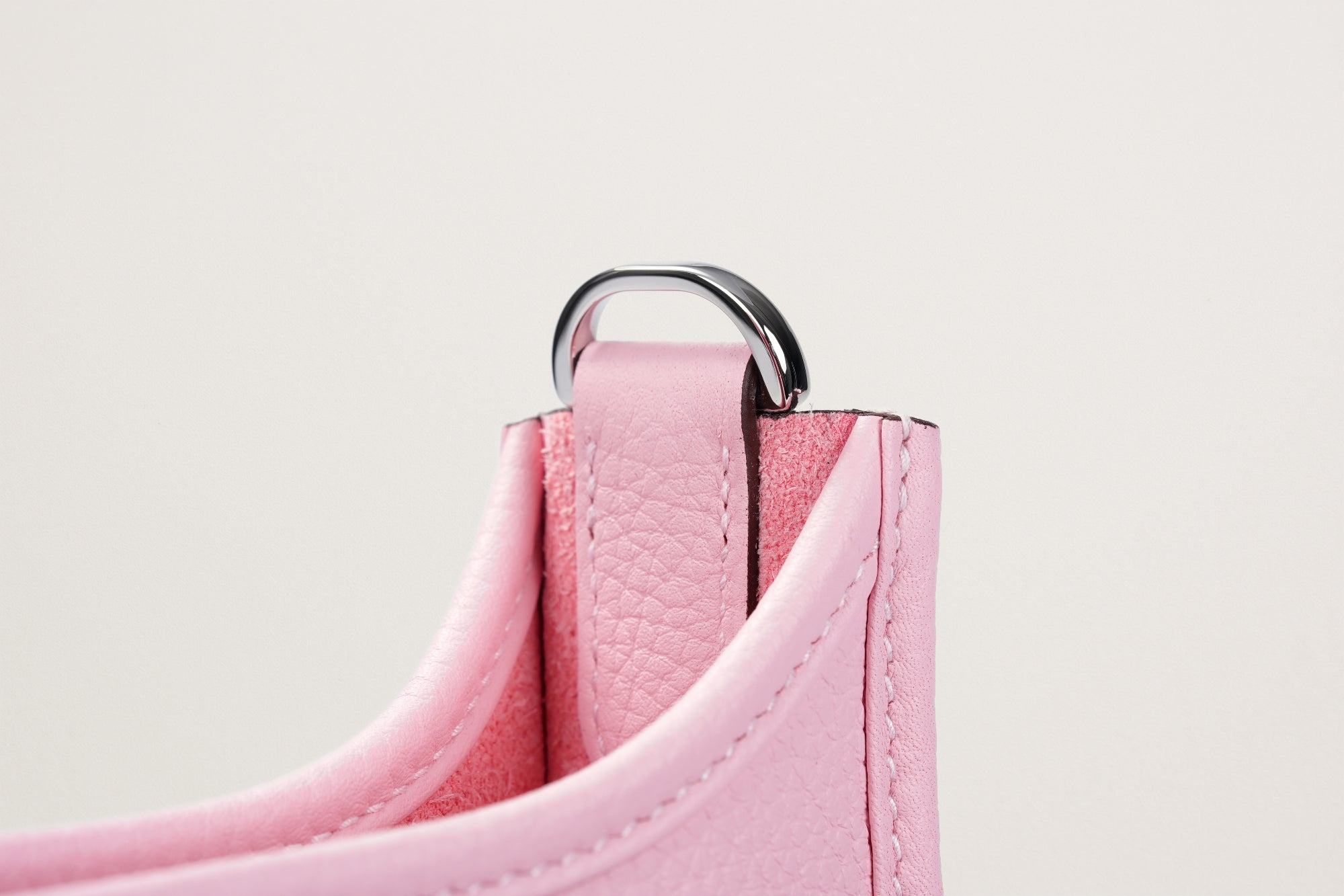 HERMES エヴリン23 ローズサクラ