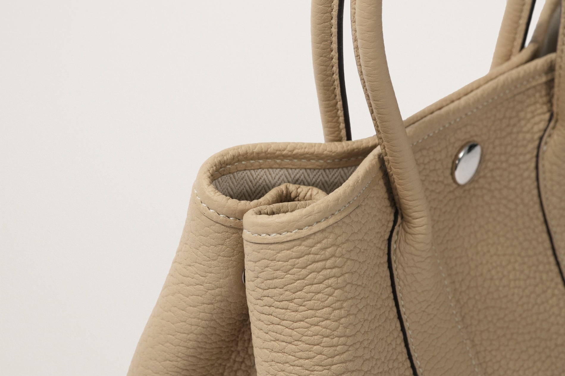 HERMES ネオ・ガーデン23 トレンチ