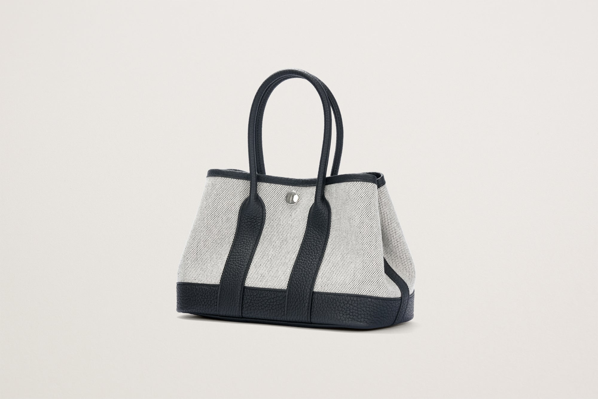 HERMES ネオ・ガーデン23 黒/エクリュ