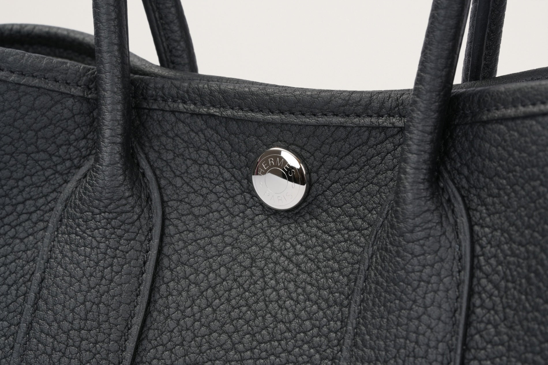 HERMES ネオ・ガーデン23 黒