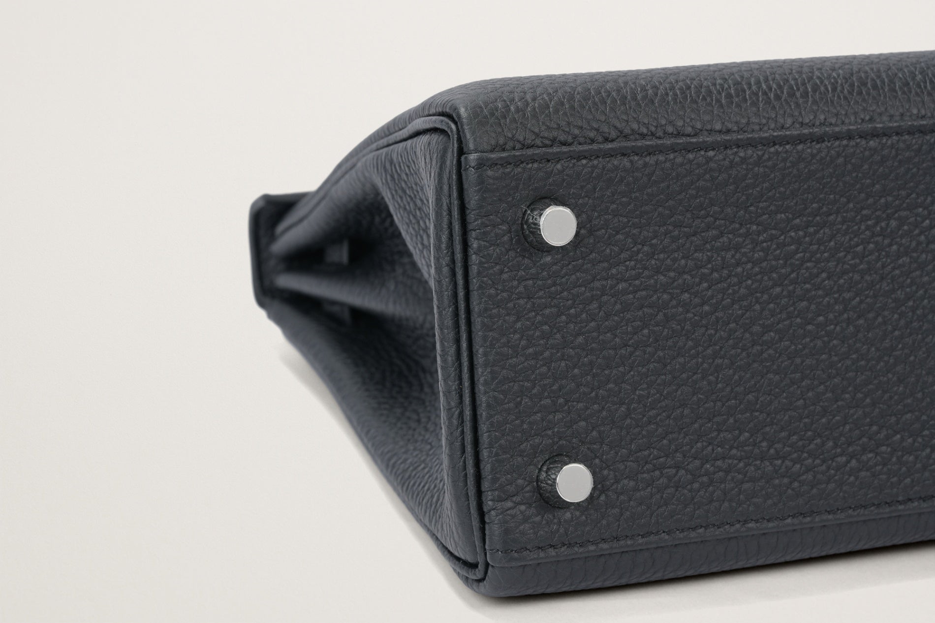 HERMES ケリー 25 黒 – GINZA SATAKE