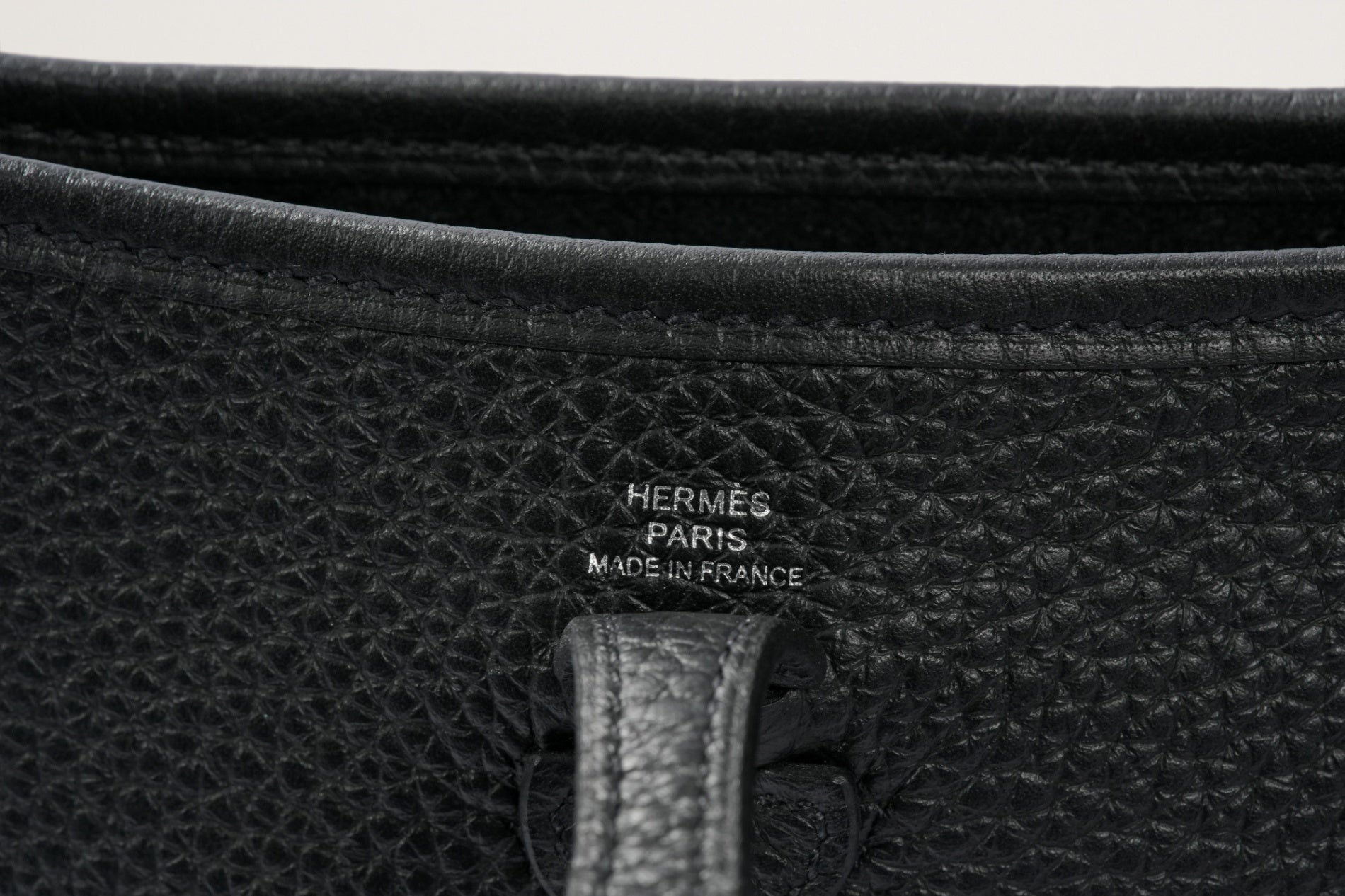 HERMES エヴリン16 黒