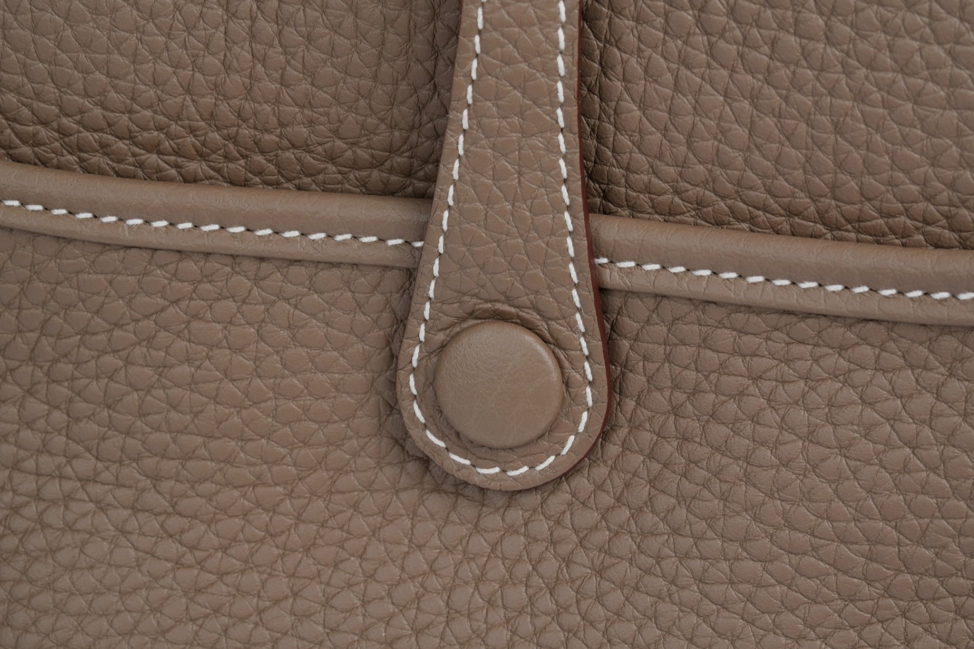 HERMES エヴリン23 エトゥープ
